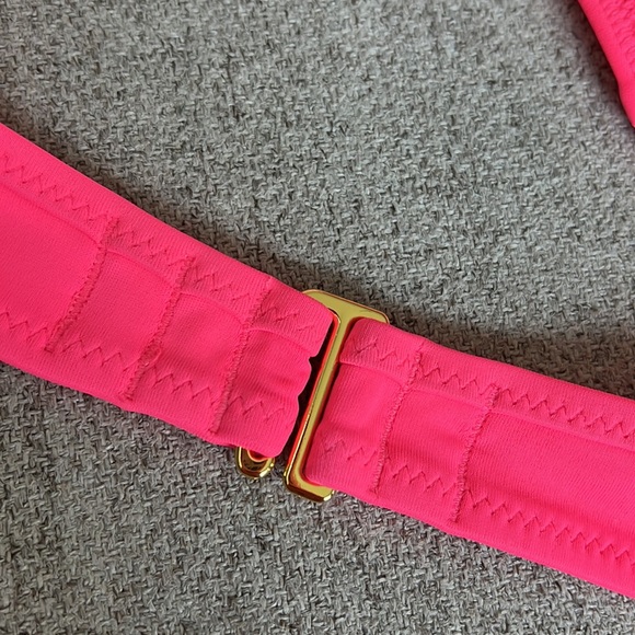 Victorias Secret halter bikini top - Picture 4 of 4